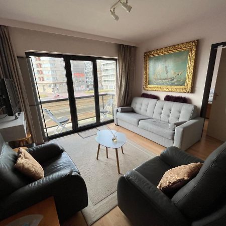Frontaal Zeezicht In Appartement De Strandjutter Οστένδη Εξωτερικό φωτογραφία